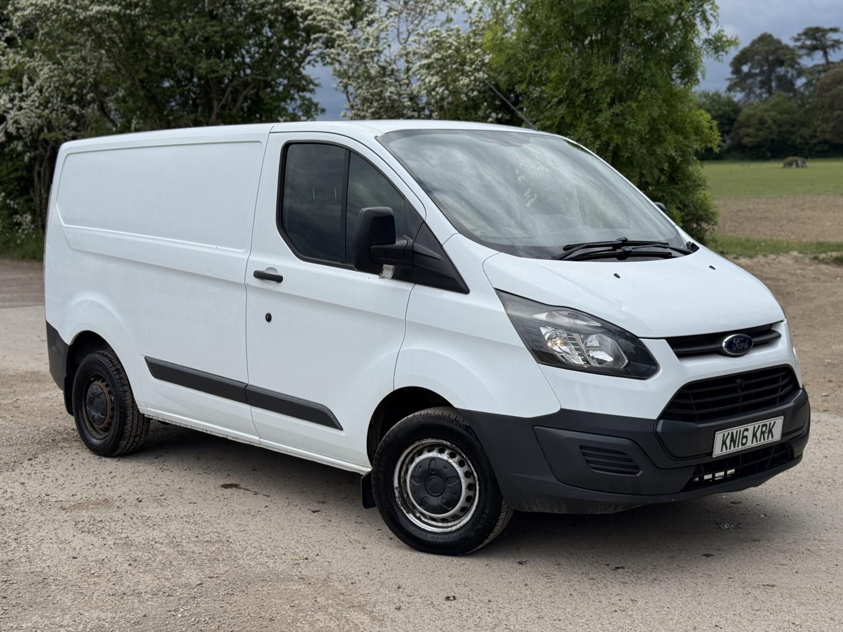Ford Transit Custom 2.2 TDCi 290 Panel Van 5dr Diesel Manual L1 H1 (186 g/km, 98 bhp)