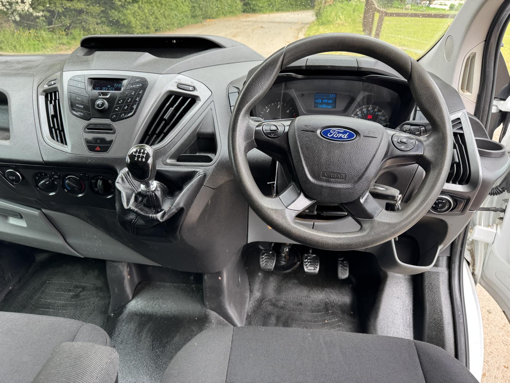 Ford Transit Custom 2.2 TDCi 290 Panel Van 5dr Diesel Manual L1 H1 (186 g/km, 98 bhp)