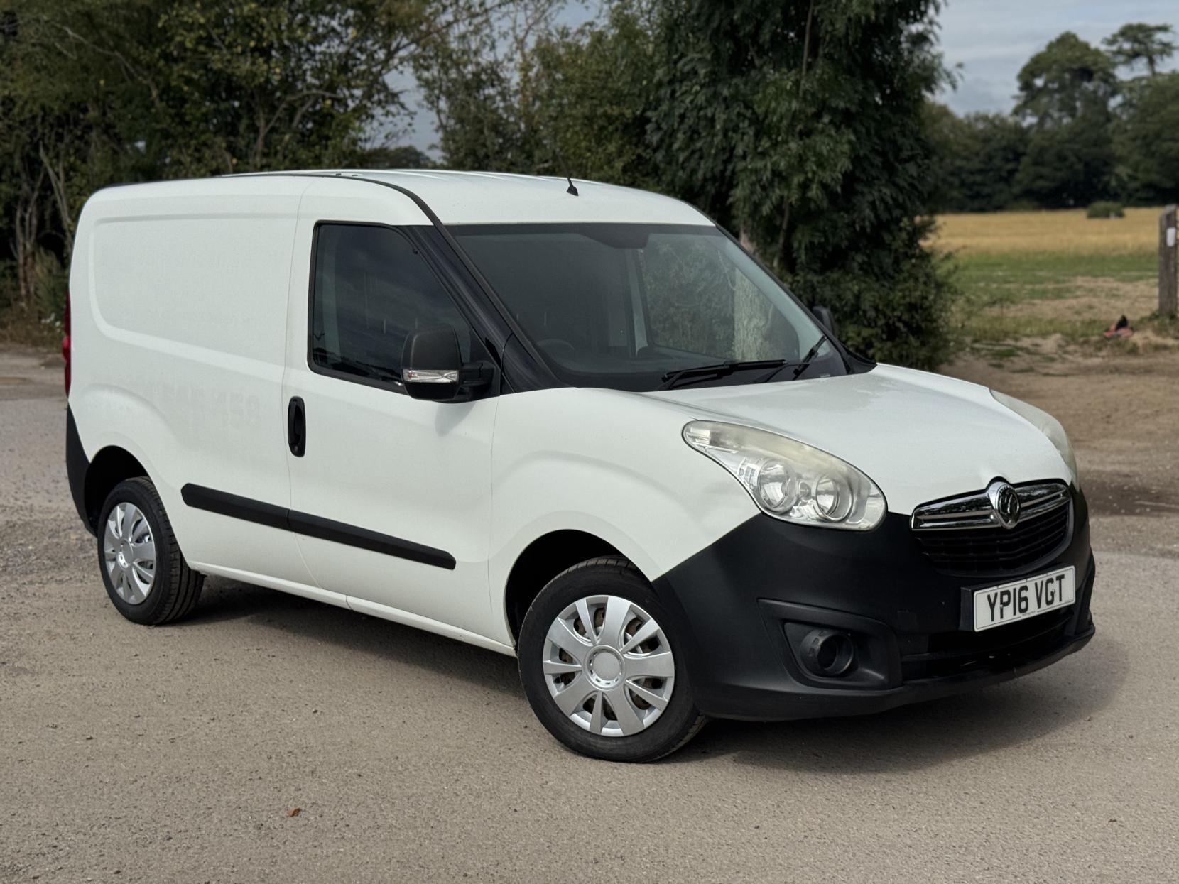 Vauxhall Combo 1.3 CDTi 2000 16v Panel Van 3dr Diesel Manual FWD L1 H1 (133 g/km, 89 bhp)