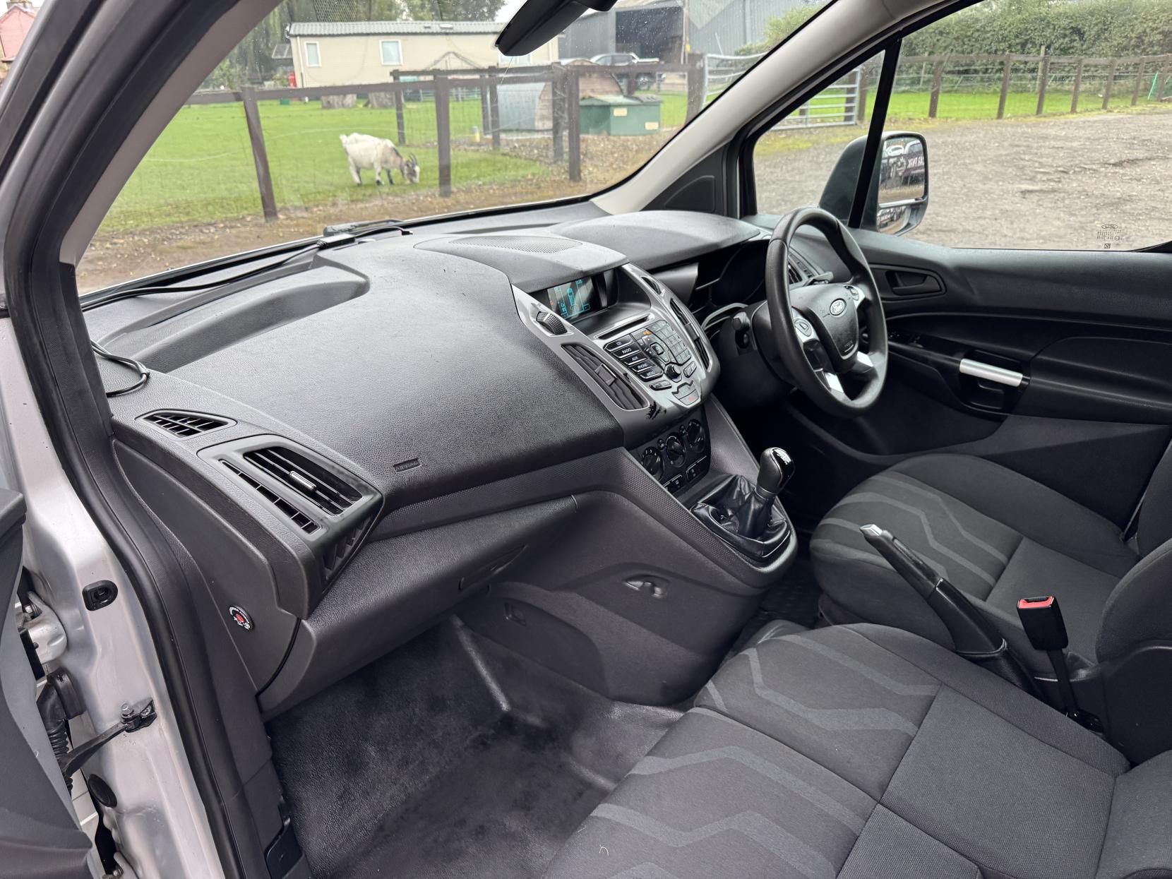 Ford Transit Connect 1.6 TDCi 210 Trend Panel Van 5dr Diesel Manual L2 H1 (128 g/km, 94 bhp)