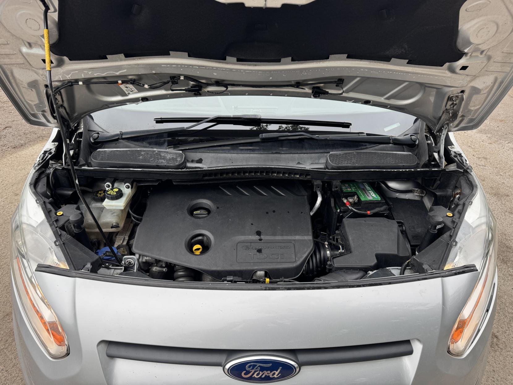 Ford Transit Connect 1.6 TDCi 210 Trend Panel Van 5dr Diesel Manual L2 H1 (128 g/km, 94 bhp)