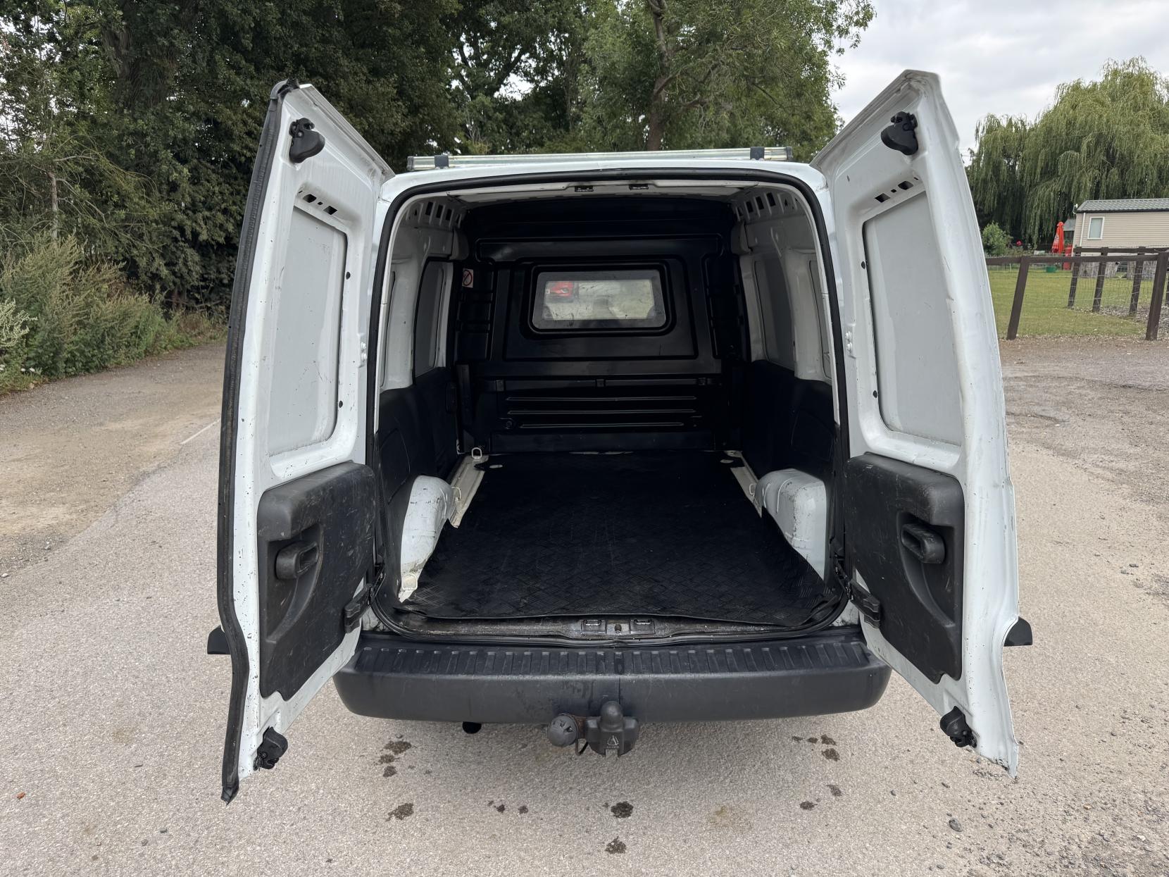Vauxhall Combo 1.3 CDTi 1700 16v Panel Van 3dr Diesel Manual (134 g/km, 69 bhp)