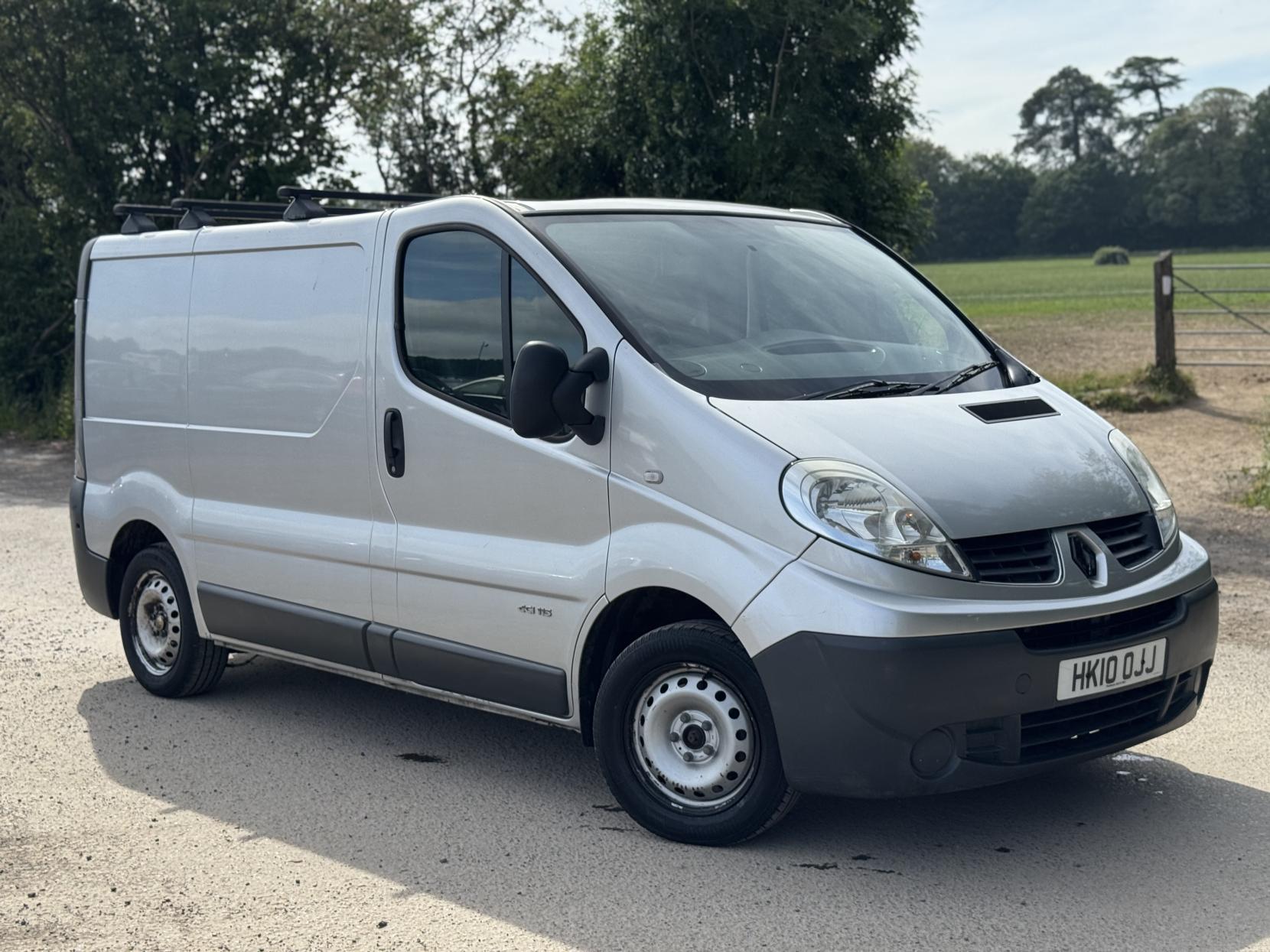 Renault Trafic 2.0 dCi SL27 Panel Van 4dr Diesel Manual L1 H1 (Phase 3) (195 g/km, 115 bhp)