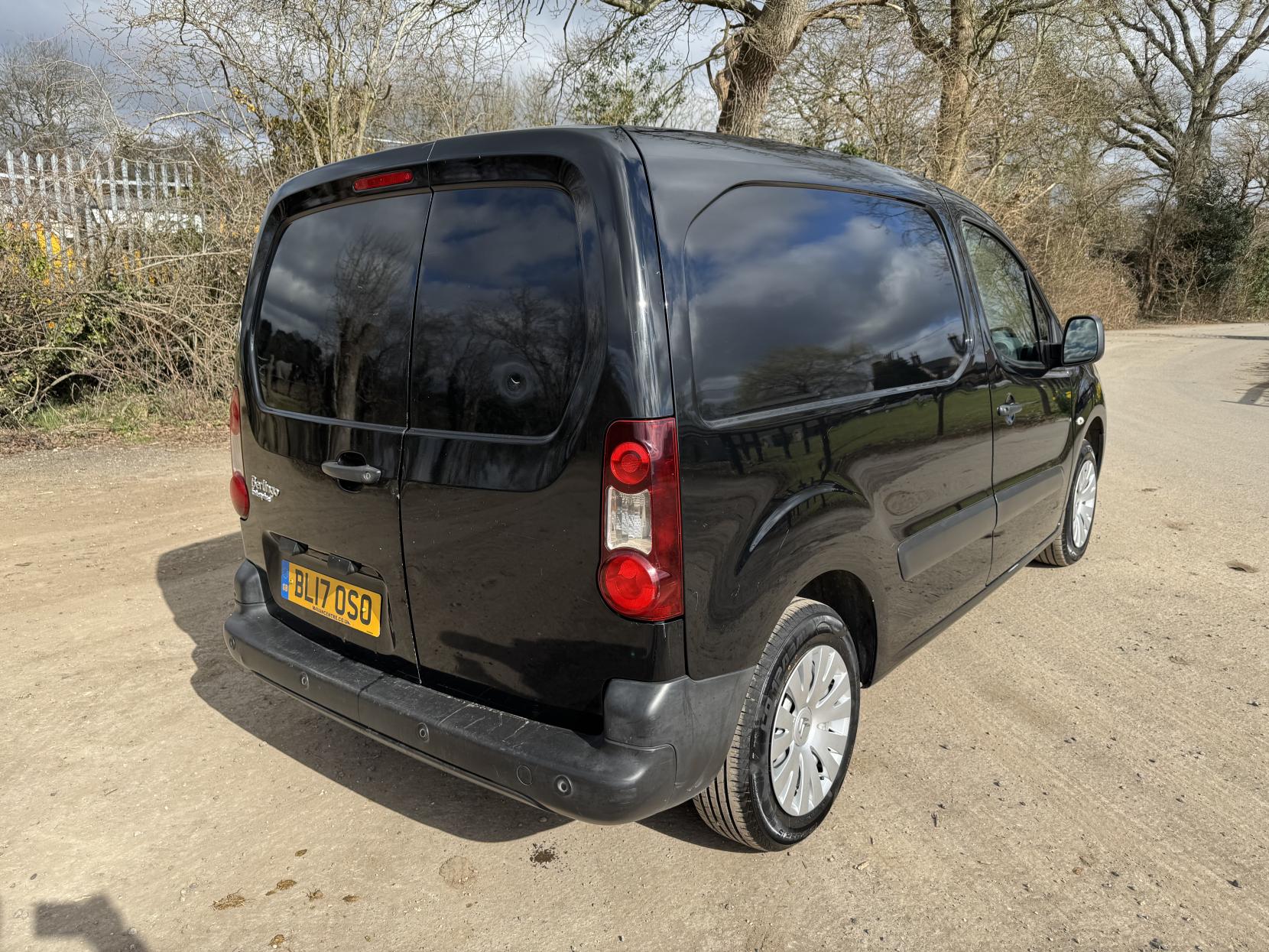 Citroen Berlingo 1.6 BlueHDi 625 Enterprise Panel Van 5dr Diesel Manual L1 (112 g/km, 75 bhp)