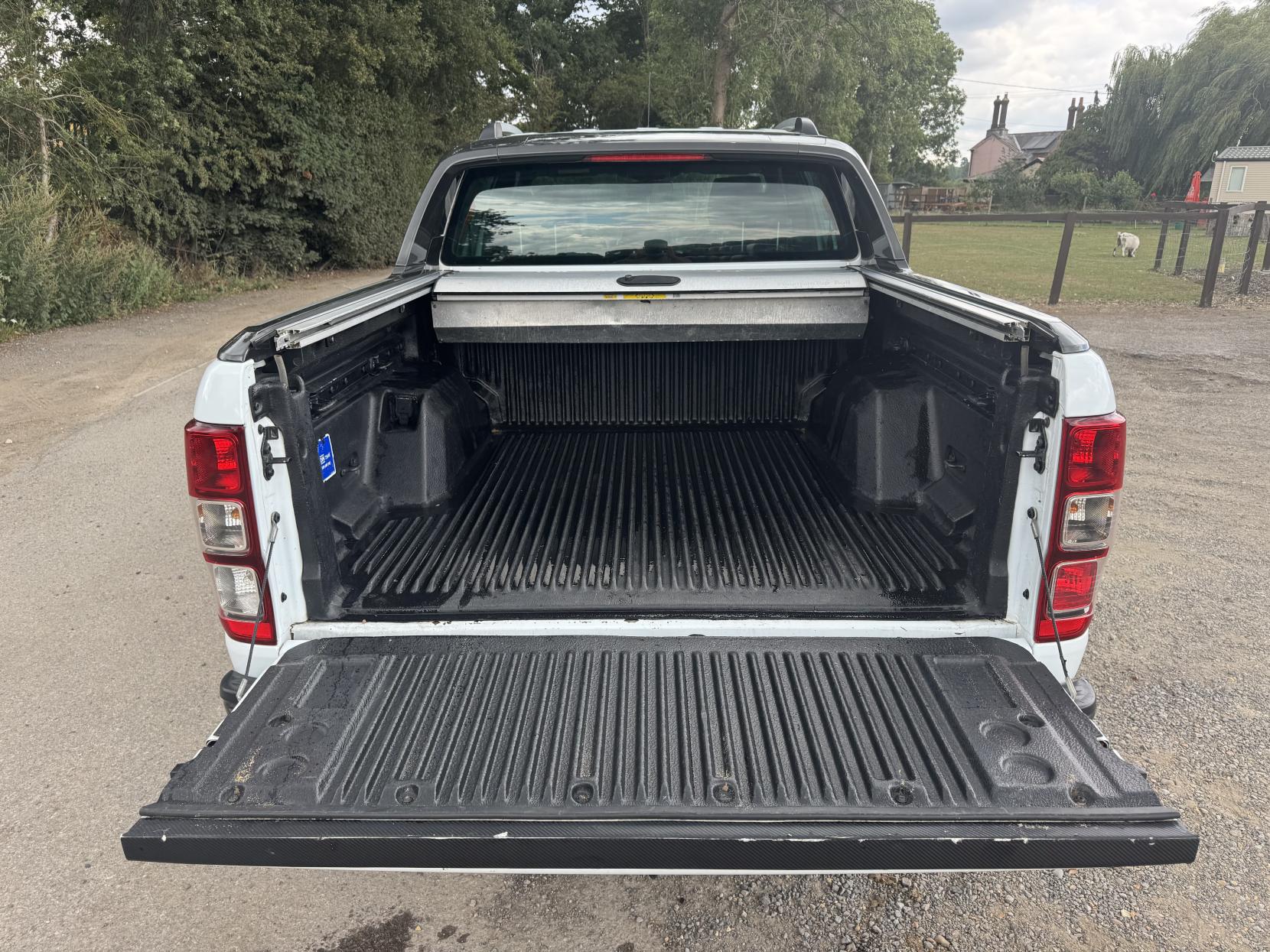 Ford Ranger 3.2 TDCi Wildtrak Pickup Double Cab 4dr Diesel Auto 4WD Euro 5 (200 ps)