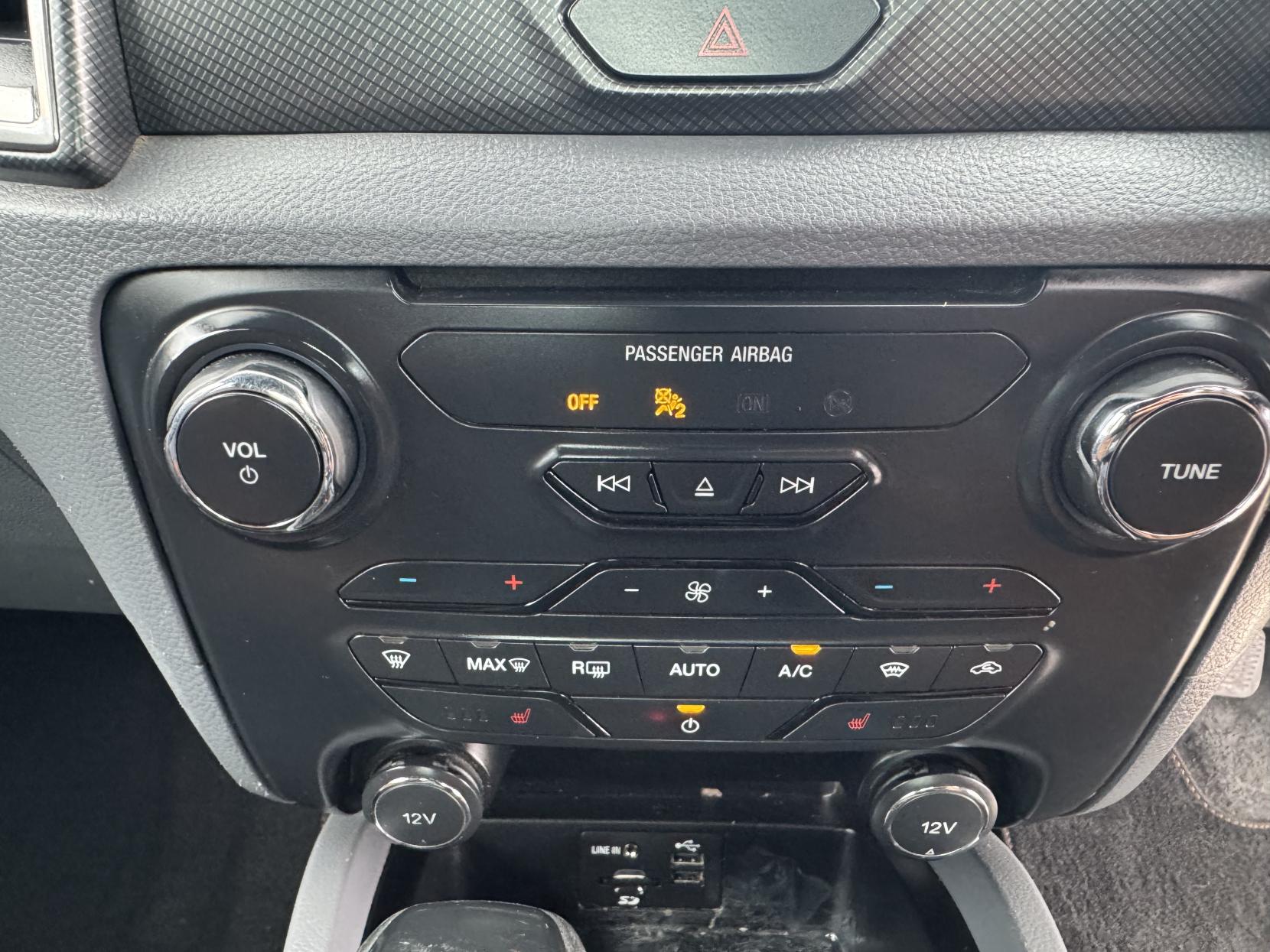 Ford Ranger 3.2 TDCi Wildtrak Pickup Double Cab 4dr Diesel Auto 4WD Euro 5 (200 ps)