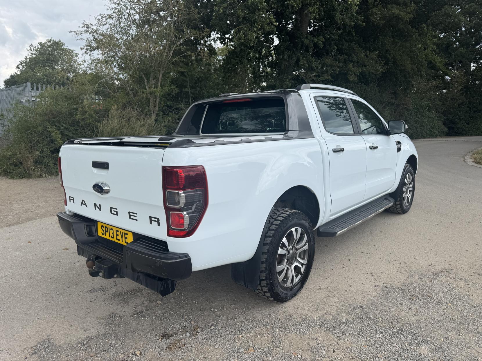 Ford Ranger 3.2 TDCi Wildtrak Pickup Double Cab 4dr Diesel Auto 4WD Euro 5 (200 ps)