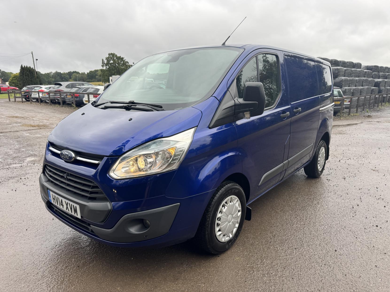 Ford Transit Custom 2.2 TDCi 290 Trend Panel Van 5dr Diesel Manual L1 H1 (186 g/km, 123 bhp)
