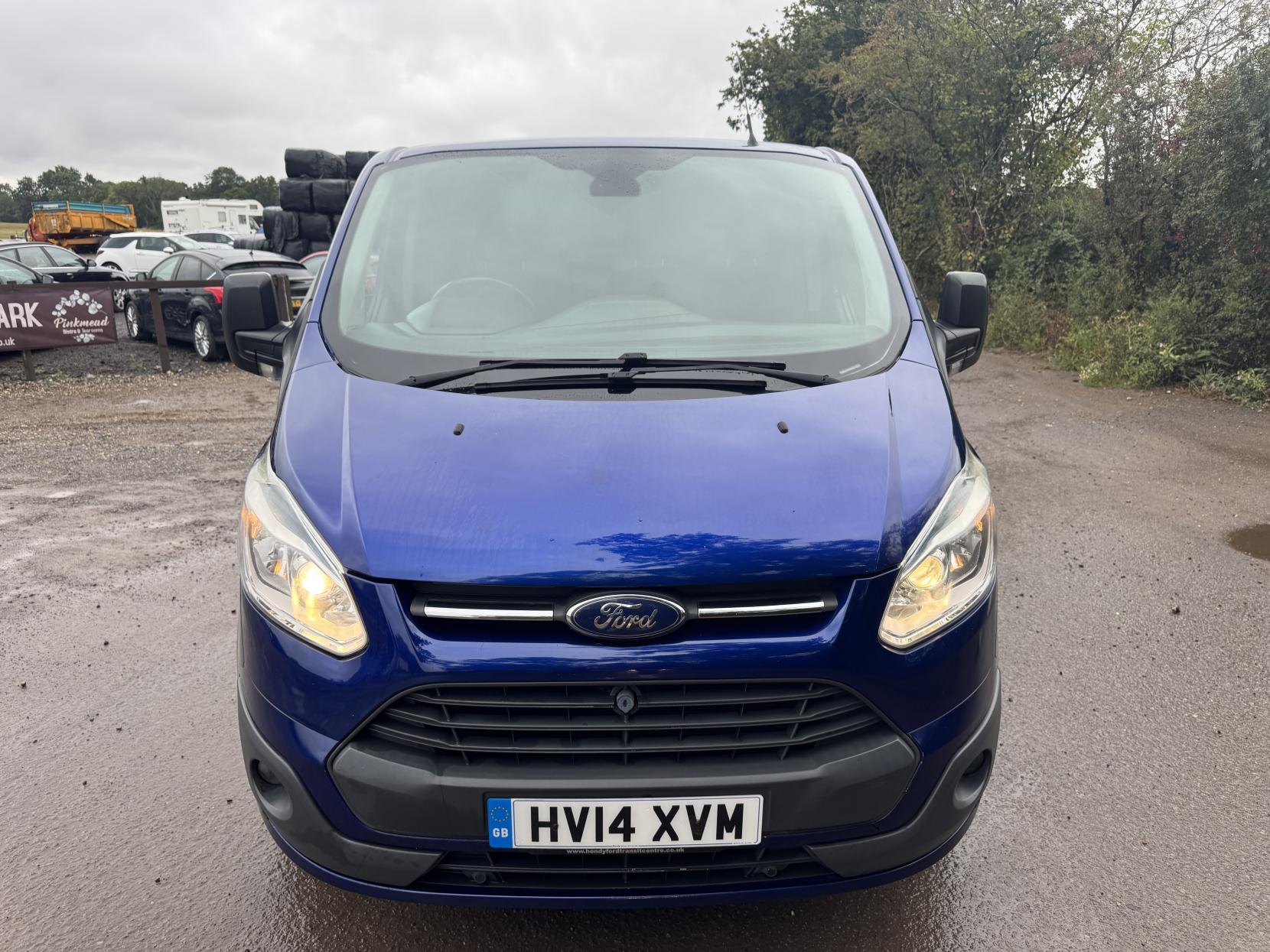 Ford Transit Custom 2.2 TDCi 290 Trend Panel Van 5dr Diesel Manual L1 H1 (186 g/km, 123 bhp)