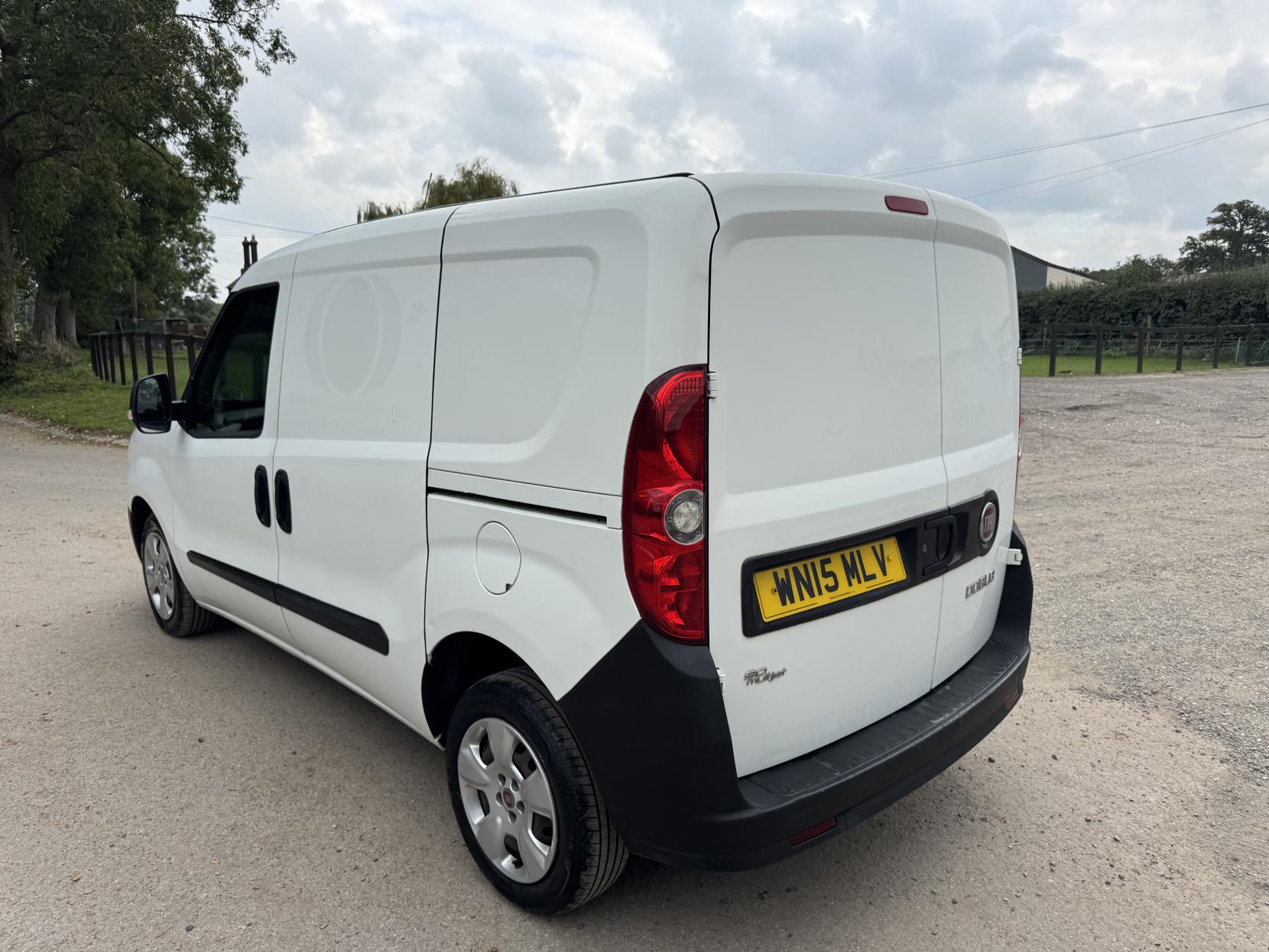 Fiat Doblo 1.3 JTD MultiJetII 16v Panel Van 4dr Diesel Manual L1 H1 (133 g/km, 90 bhp)