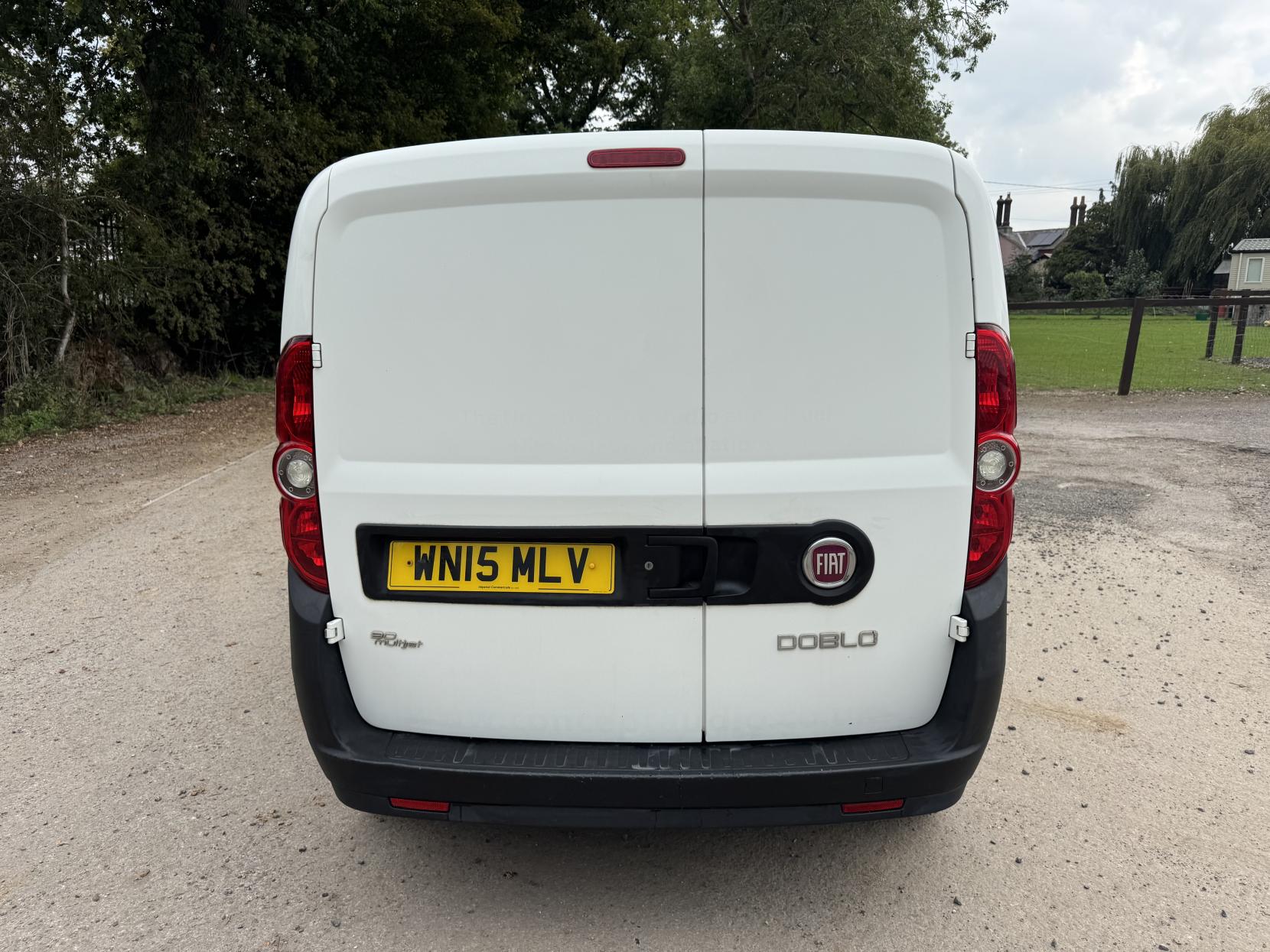 Fiat Doblo 1.3 JTD MultiJetII 16v Panel Van 4dr Diesel Manual L1 H1 (133 g/km, 90 bhp)