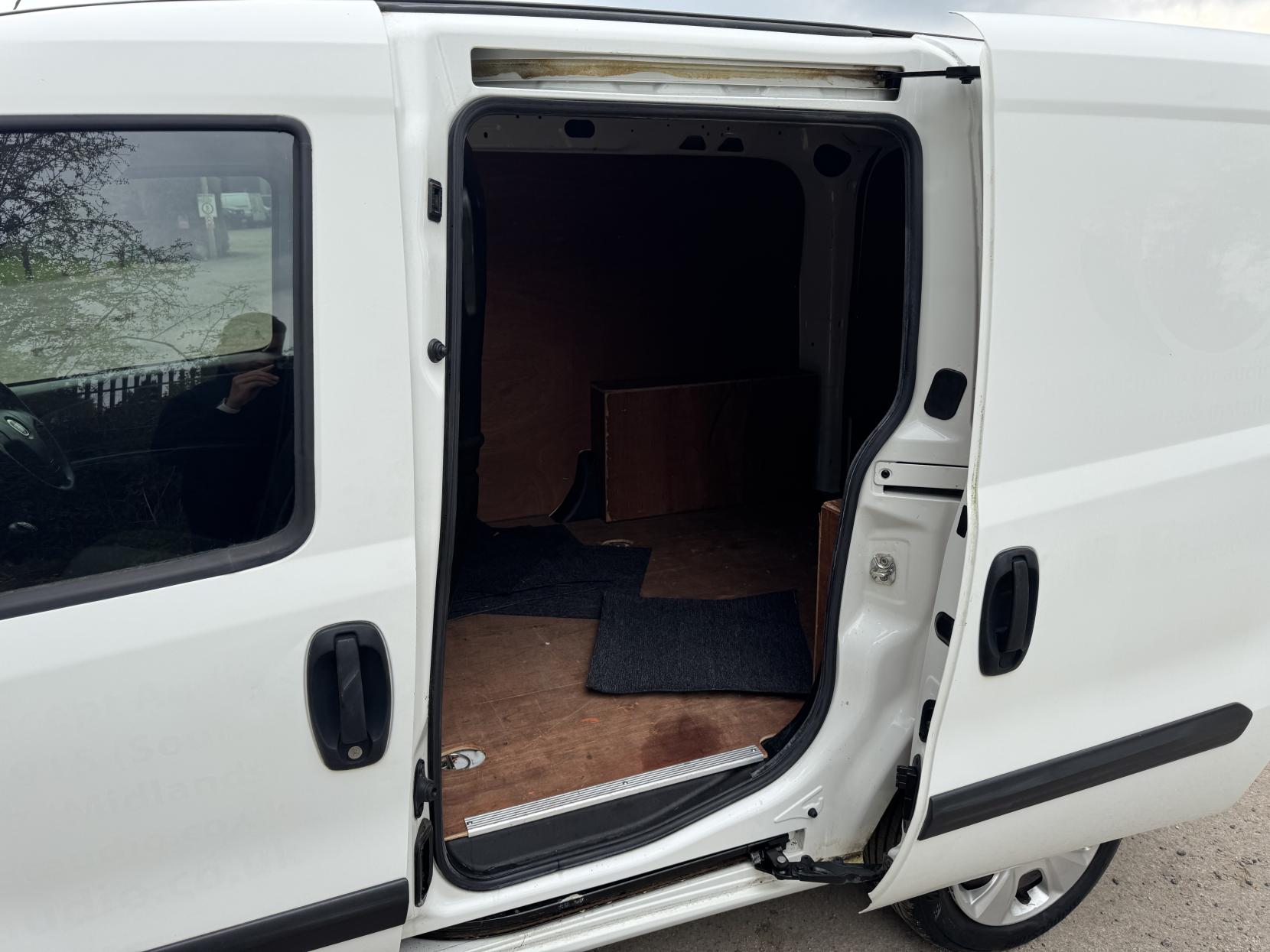 Fiat Doblo 1.3 JTD MultiJetII 16v Panel Van 4dr Diesel Manual L1 H1 (133 g/km, 90 bhp)