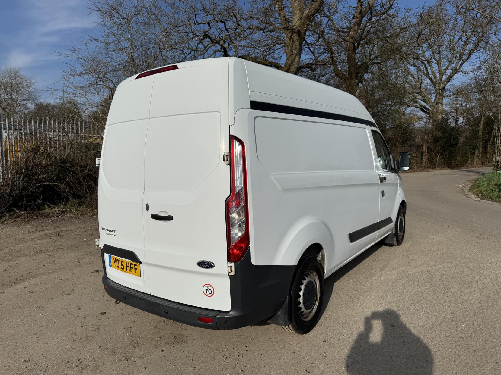 Ford Transit Custom 2.2 TDCi 330 Panel Van 5dr Diesel Manual L1 H1 (192 g/km, 123 bhp)