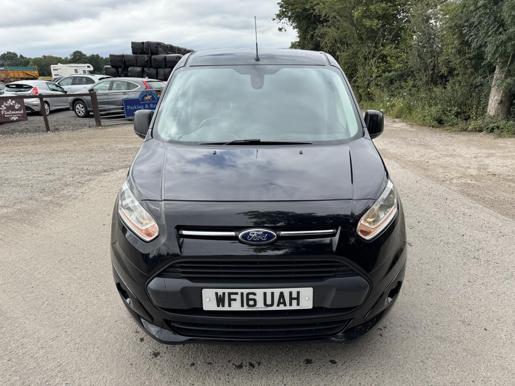 Ford Transit Connect 1.6 TDCi 200 Limited Panel Van 5dr Diesel Manual L1 H1 (124 g/km, 113 bhp)