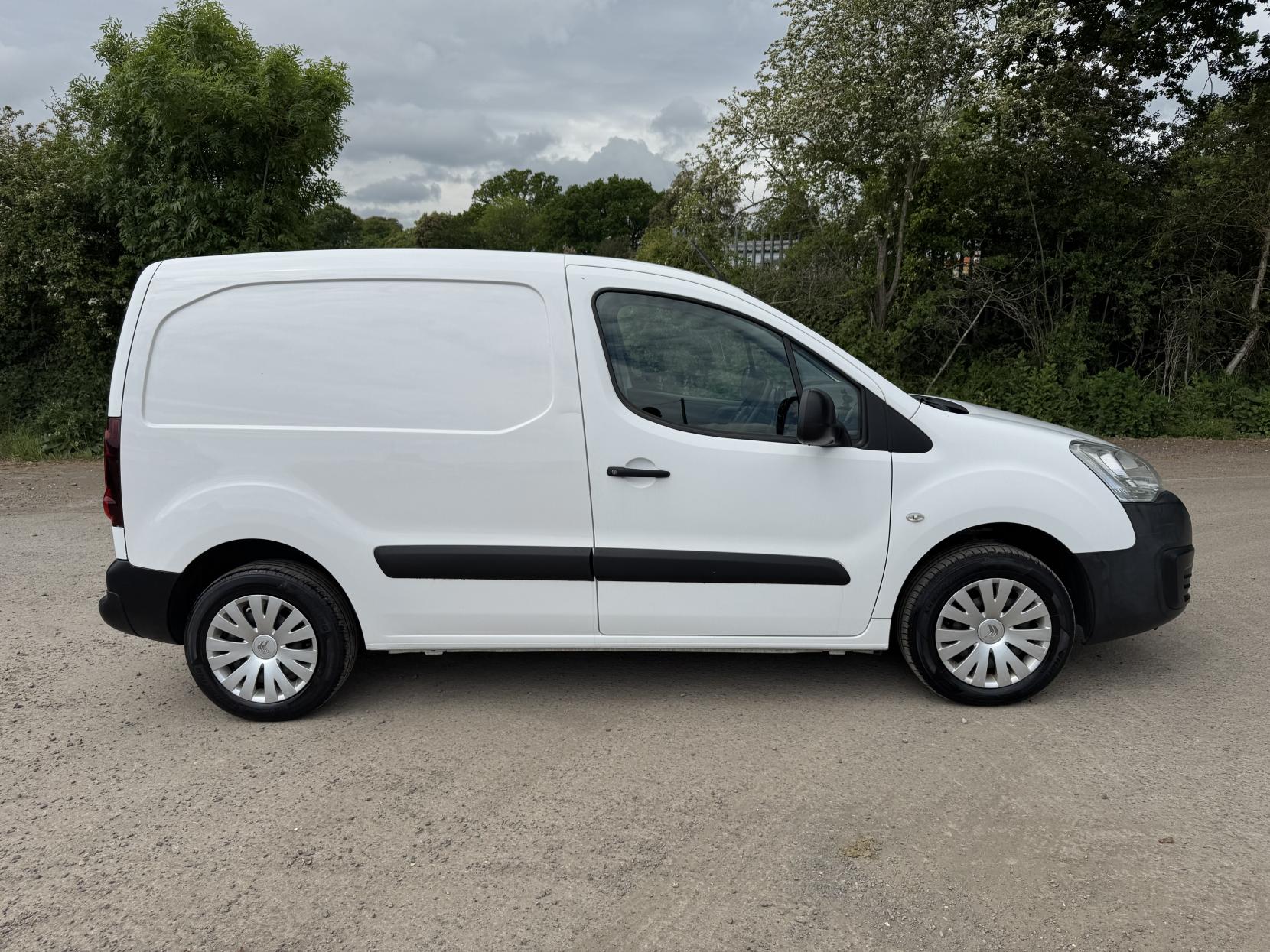 Citroen Berlingo 1.6 BlueHDi 850 Enterprise Panel Van 5dr Diesel Manual L1 (112 g/km, 100 bhp)